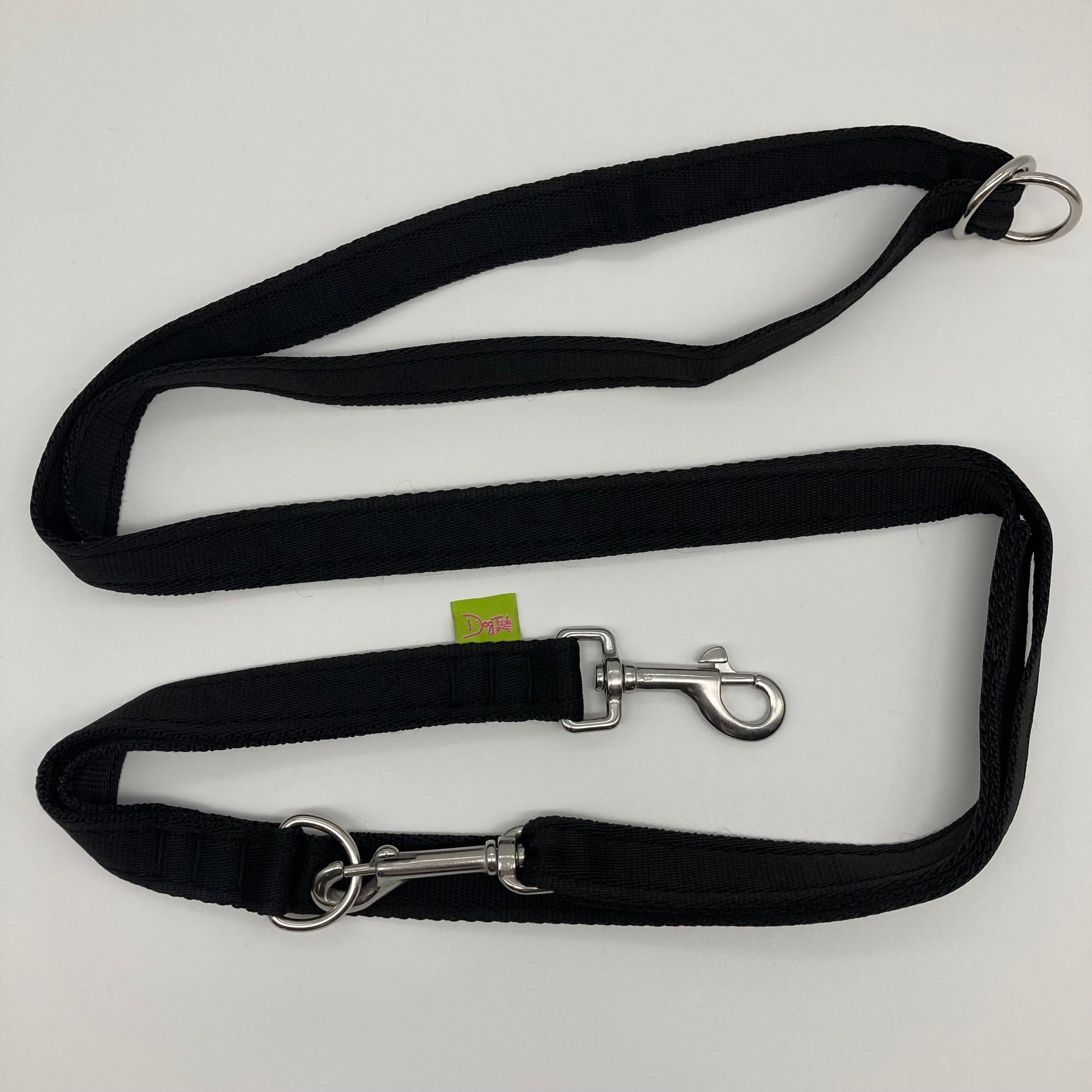black multifunctional leash in size large, shown in full