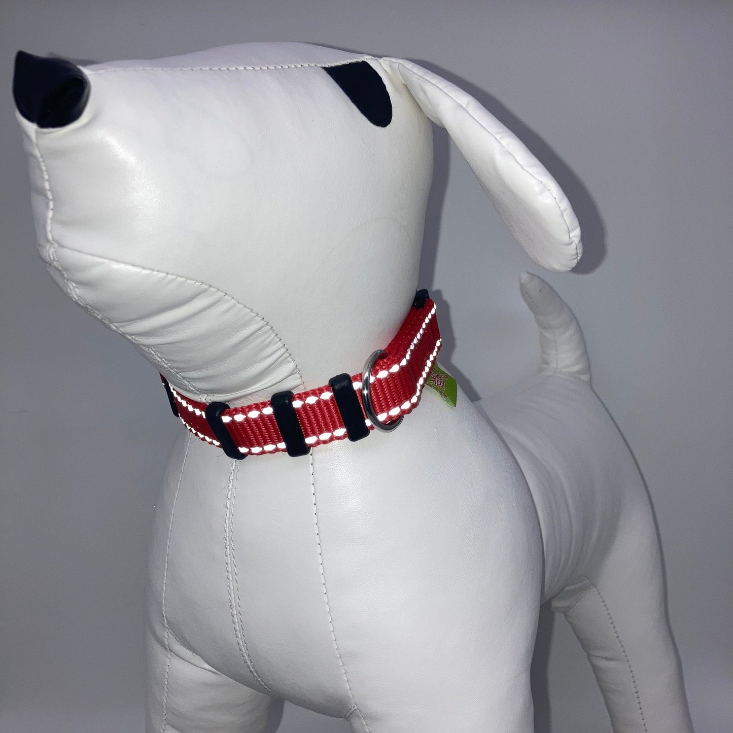 mit korrosionsbeständig Materialien