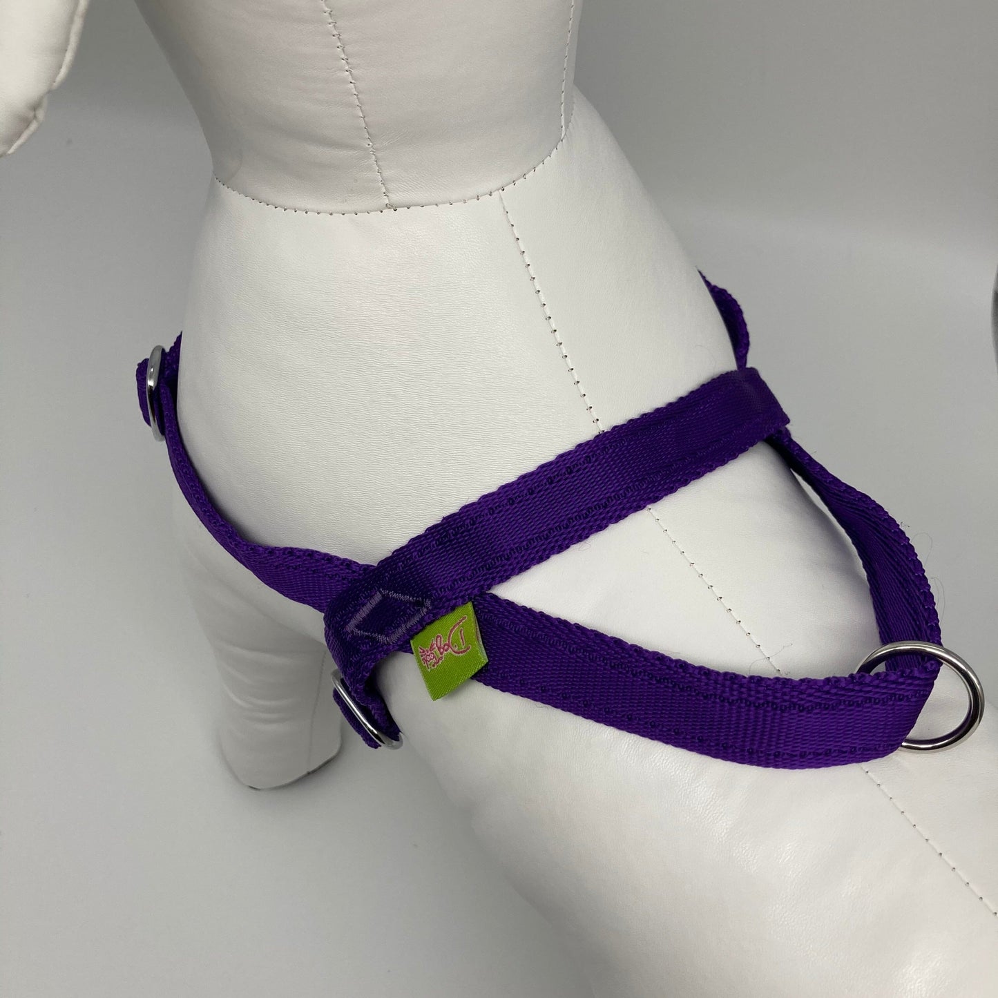 DogTools no pull Hunde Geschirr von oben auf den Rücken gezeigt, mit Schlaufe fur schnelles Greifen 